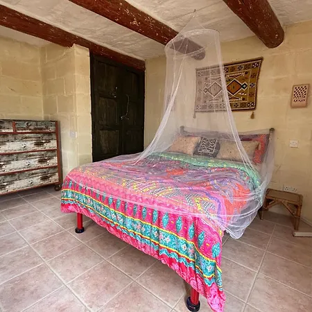 Farmhouse Qala * Qala
